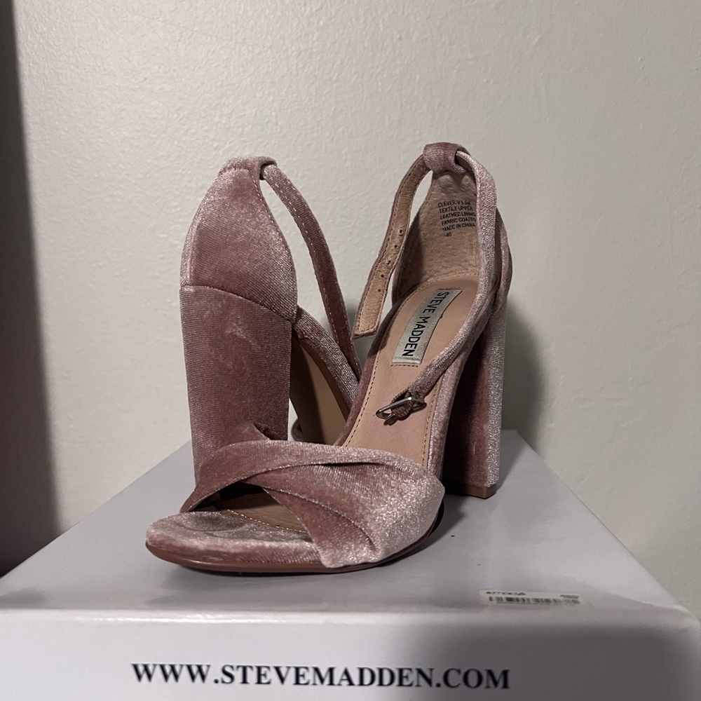 Steve Madden- Clever Blush Velvet Heels 5.5